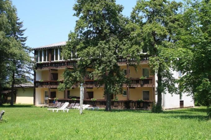 Schmautz Ferienwohnungen & Zimmer Miklauzhof Exterior photo